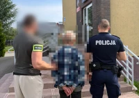 Włamywał się do przyczepy kempingowej. Teraz grozi mu do 10 lat więzienia
