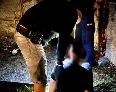 Wyglądał jak prawdziwy pistolet. 26-latek miał nim grozić sąsiadce
