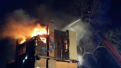Jastrzębia Góra: Pożar budynku na klifie