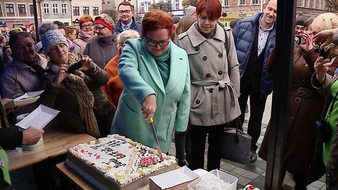 Na pucki rynek wjechały urodzinowe torty