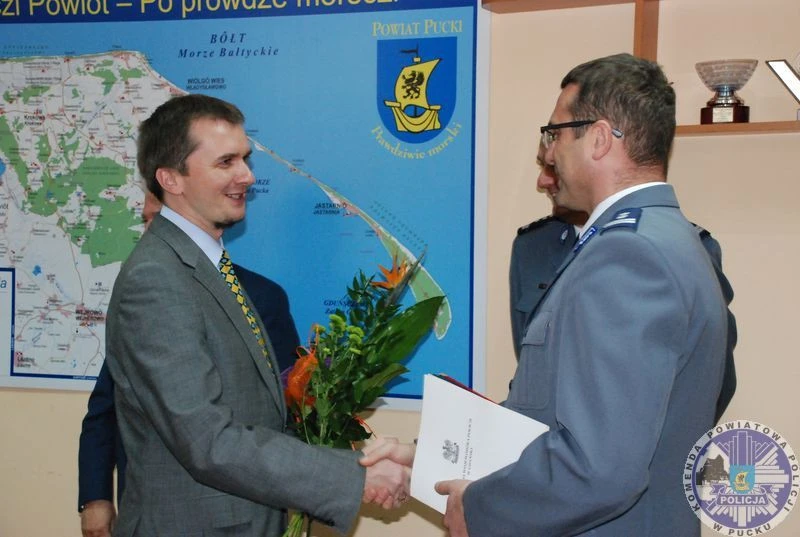 Puccy policjanci powitali nowego komendanta