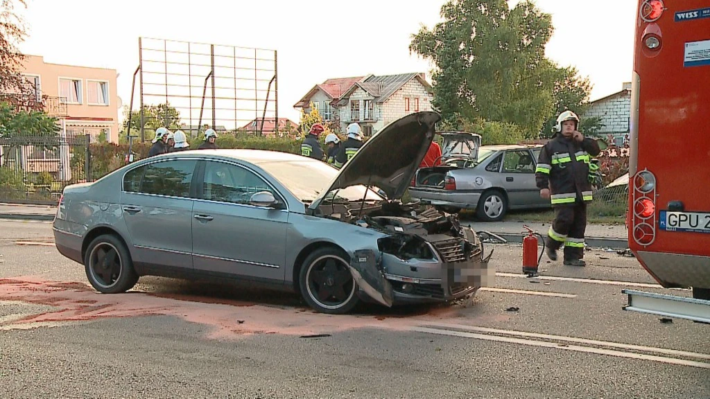 Wypadek we Władysławowie, jedna osoba trafiła do szpitala