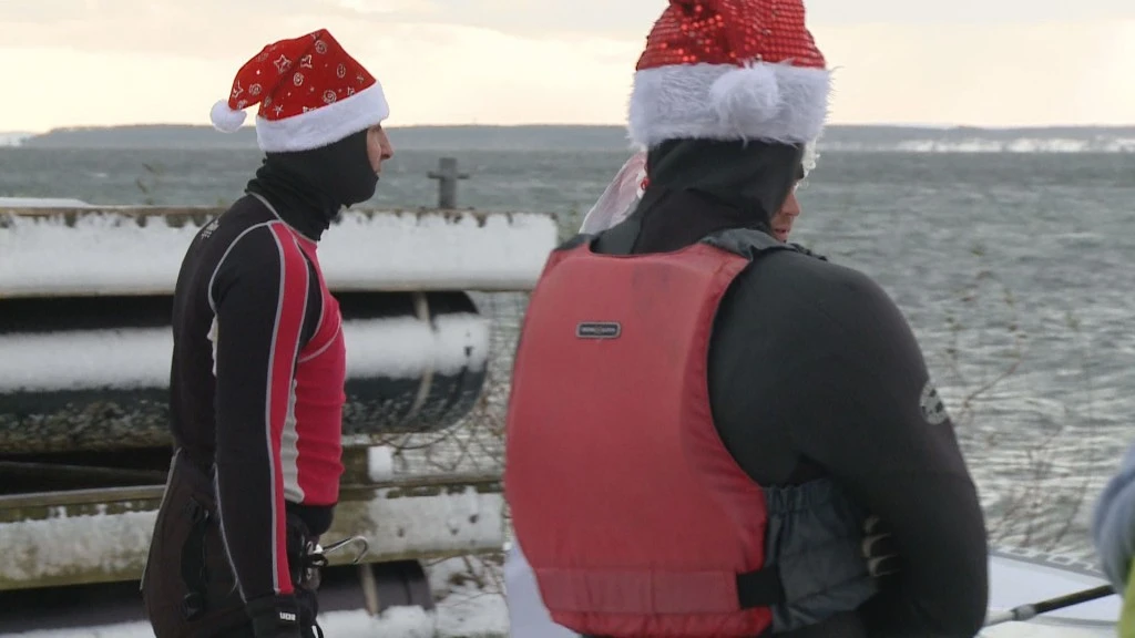 Mikołajowie na deskach 2014, czyli charytatywni surferzy