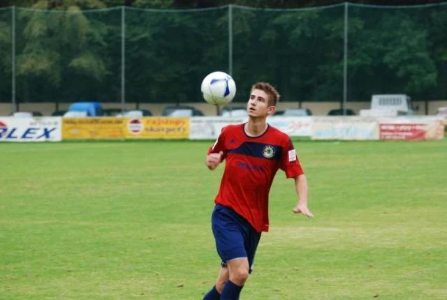 Gryf pokonał na wyjeździe Dąb Dębno 1:0