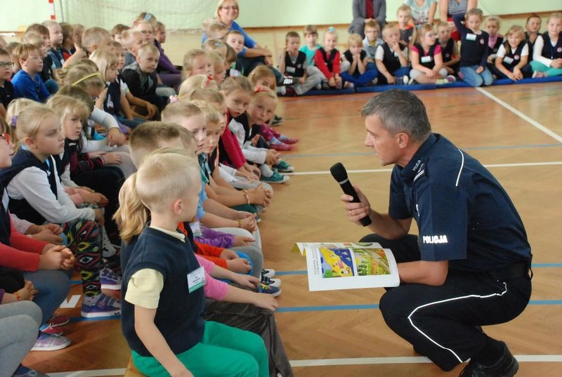 Puck: Elementarze bezpieczeństwa już w szkołach