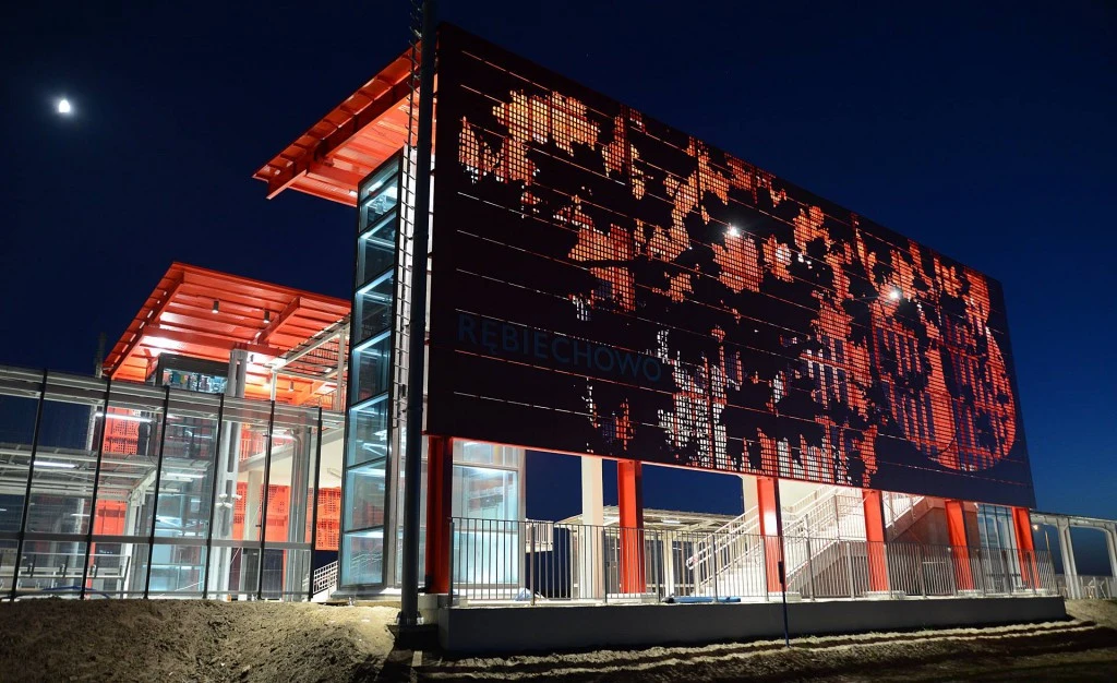 www.pkm-sa.pl/iluminacje na przystanku Gdańsk Rębiechowo