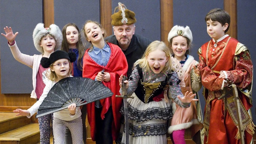 Operowy chór dziecięcy. Fot. Opera Bałtycka w Gdańsku/pomorskie.eu