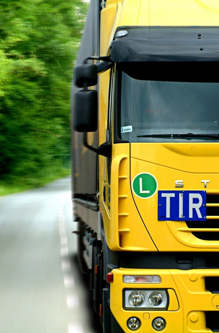 Wspólnie przeciw przeciążonym TIR-om