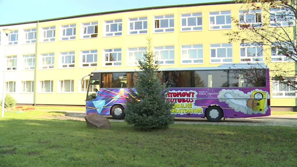 Atomowy Autobus: Nie bójmy się elektrowni jądrowych