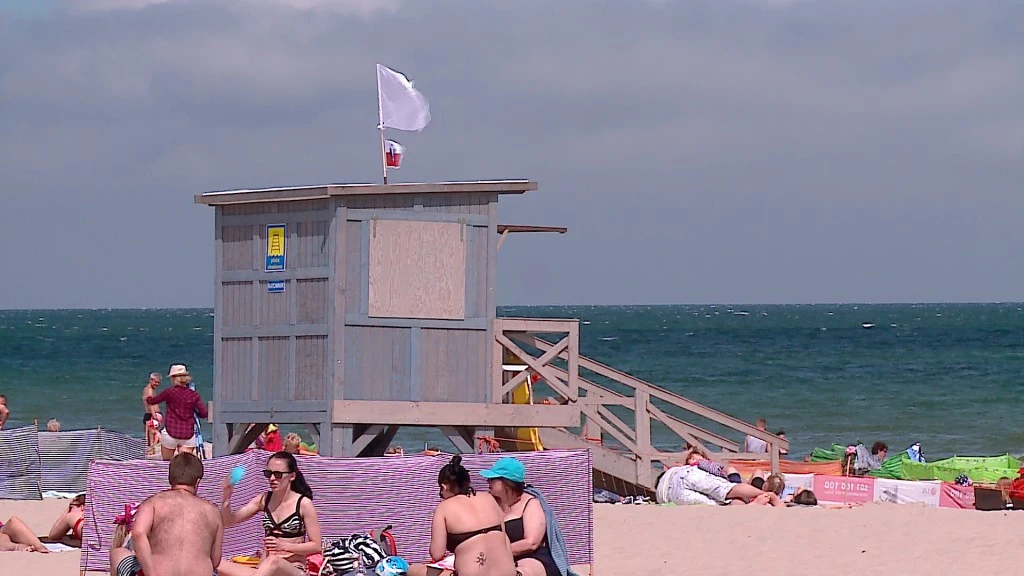 Gdzie bezpiecznie plażować?