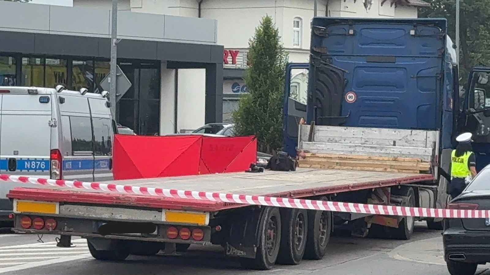Śmiertelny wypadek. Mężczyzna został potrącony przez ciężarówkę