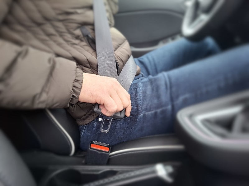 'Jestem prezesem i mam blisko'. 50-latek bez pasów nie przyjął mandatu, sprawą zajmie się sąd