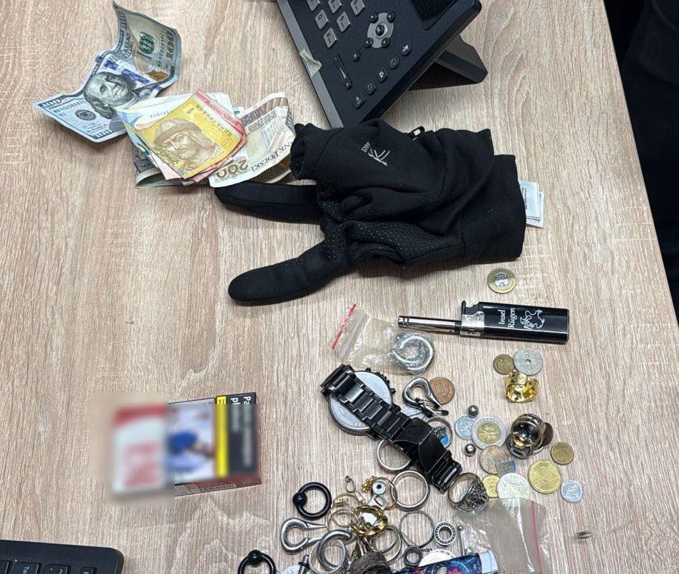 Znikała biżuteria, alkohole czy markowe buty. Seryjni włamywacze w rękach żaboli