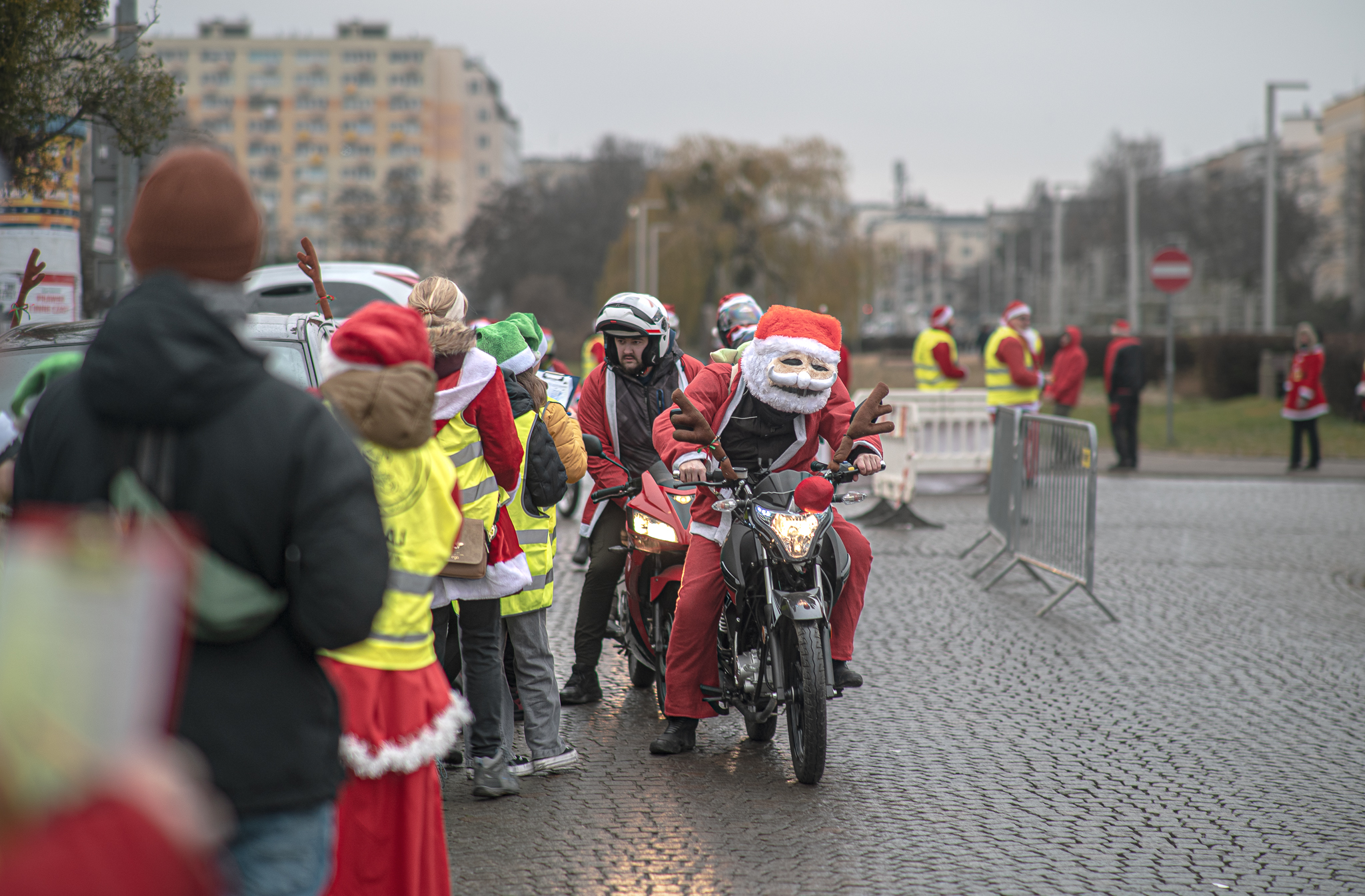 Mikołaje i Śnieżynki przejadą przez Trójmiasto