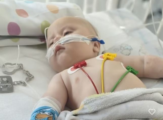 Potrzebują środków na leczenie synka. Leoś z Godętowa walczy z chorobą neurologiczną