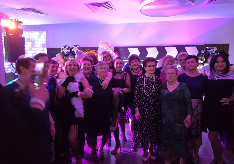 Hollywood w Luzinie. Seniorzy przejęli parkiet