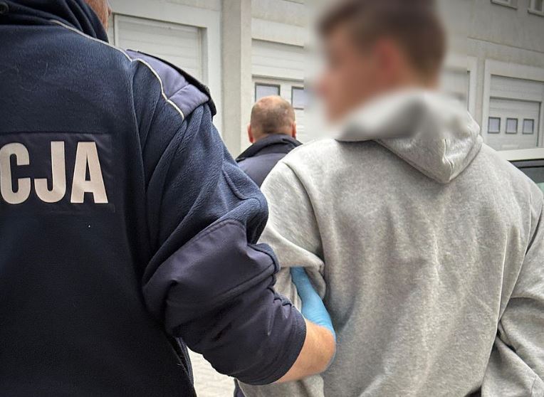 Wielokrotny złodziej perfum zatrzymany. Grozi mu więzienie i deportacja do Ukrainy