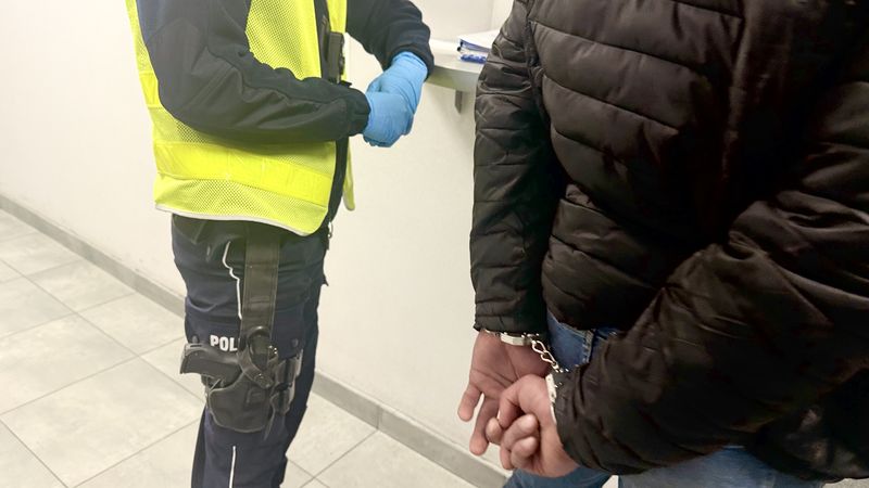 Nietrzeźwi kierowcy i rowerzyści pod lupą policji