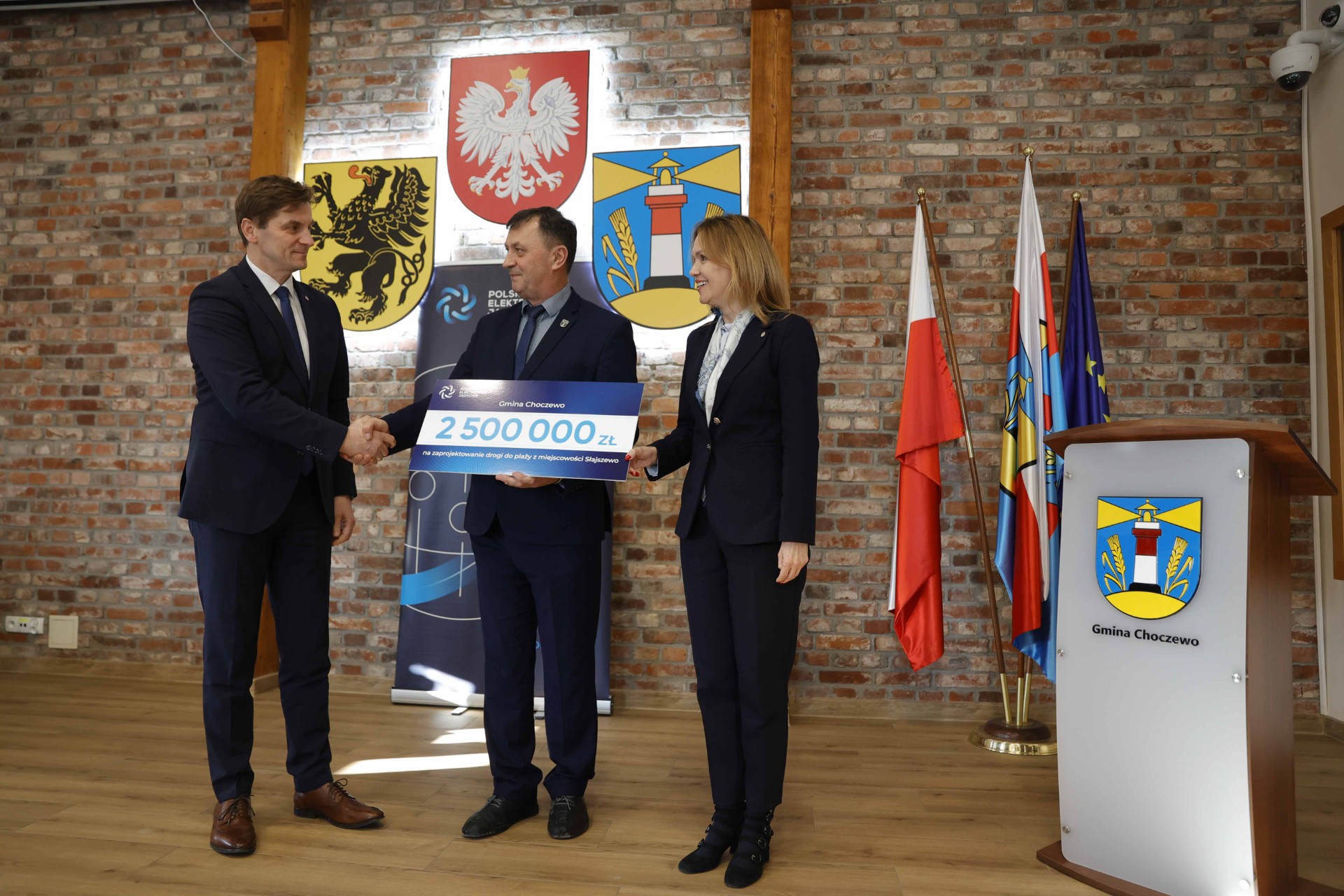 2,5 miliona złotych od Polskich Elektrowni Jądrowych na dokumentację projektową drogi dojazdowej do plaży w Słajszewie