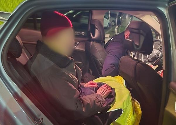 Odnaleźli 77-latka w 20 minut. 'Był zziębnięty i zdezorientowany'