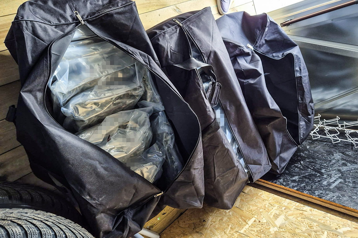 Na Pomorzu zabezpieczyli ponad 33 kg narkotyków. Trzy osoby zostały zatrzymane