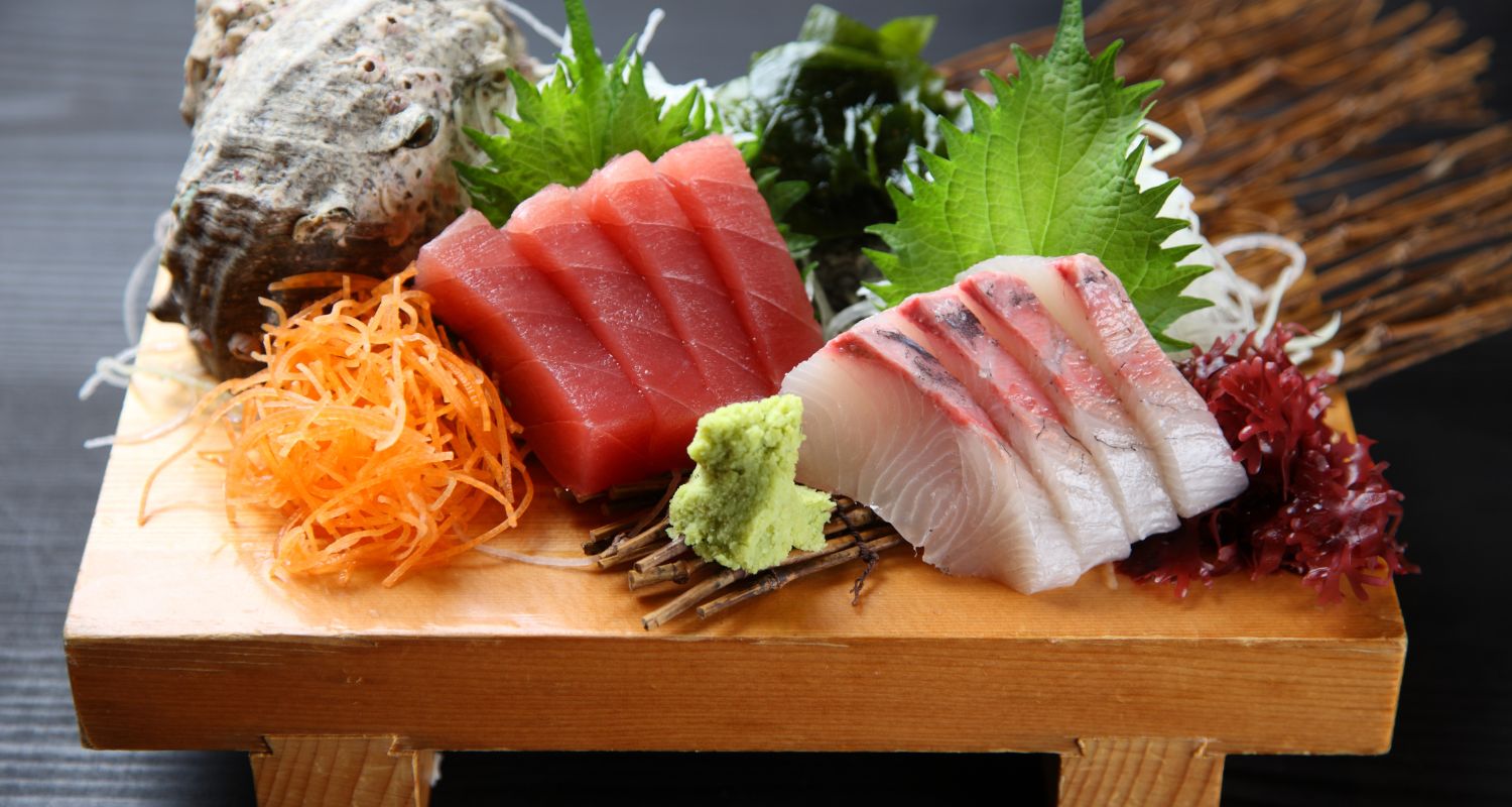 Sashimi - świeża ryba jako tradycyjne danie kuchni japońskiej