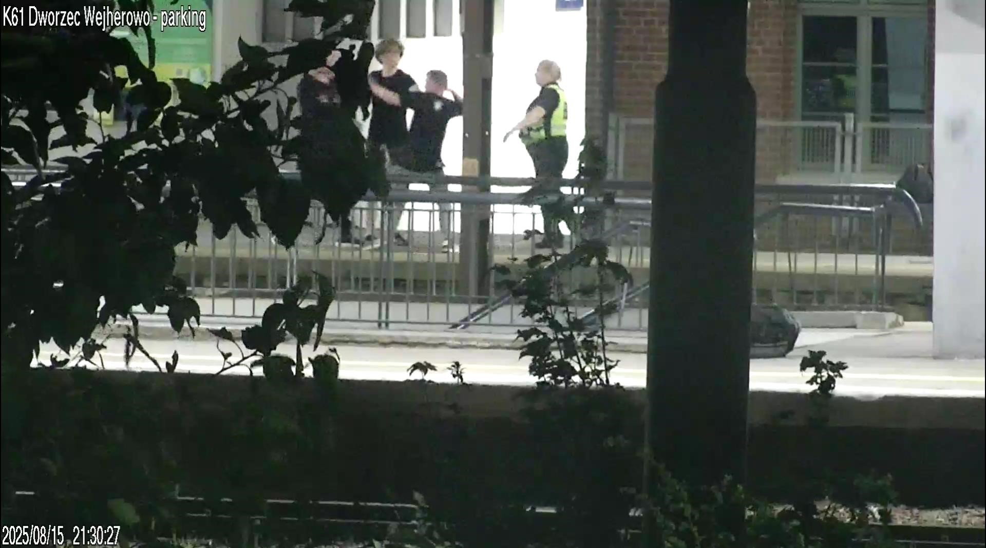 Widział w koszu na śmieci zabójcę swojego syna