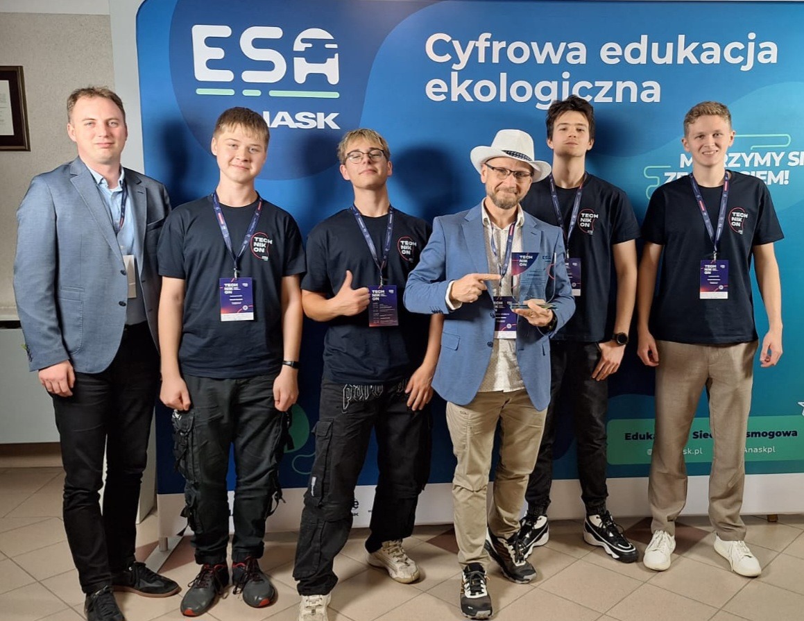 Młodzi geniusze z Wejherowa podbili Polskę! Ich projekt o panelach słonecznych zachwycił jury