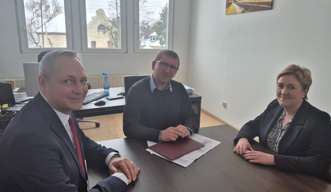 Bezpieczniej dla pieszych. Gmina walczy o chodniki