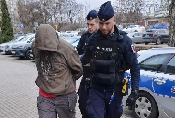 Groził żonie śmiercią i znęcał nad najbliższymi mimo zakazu zbliżania