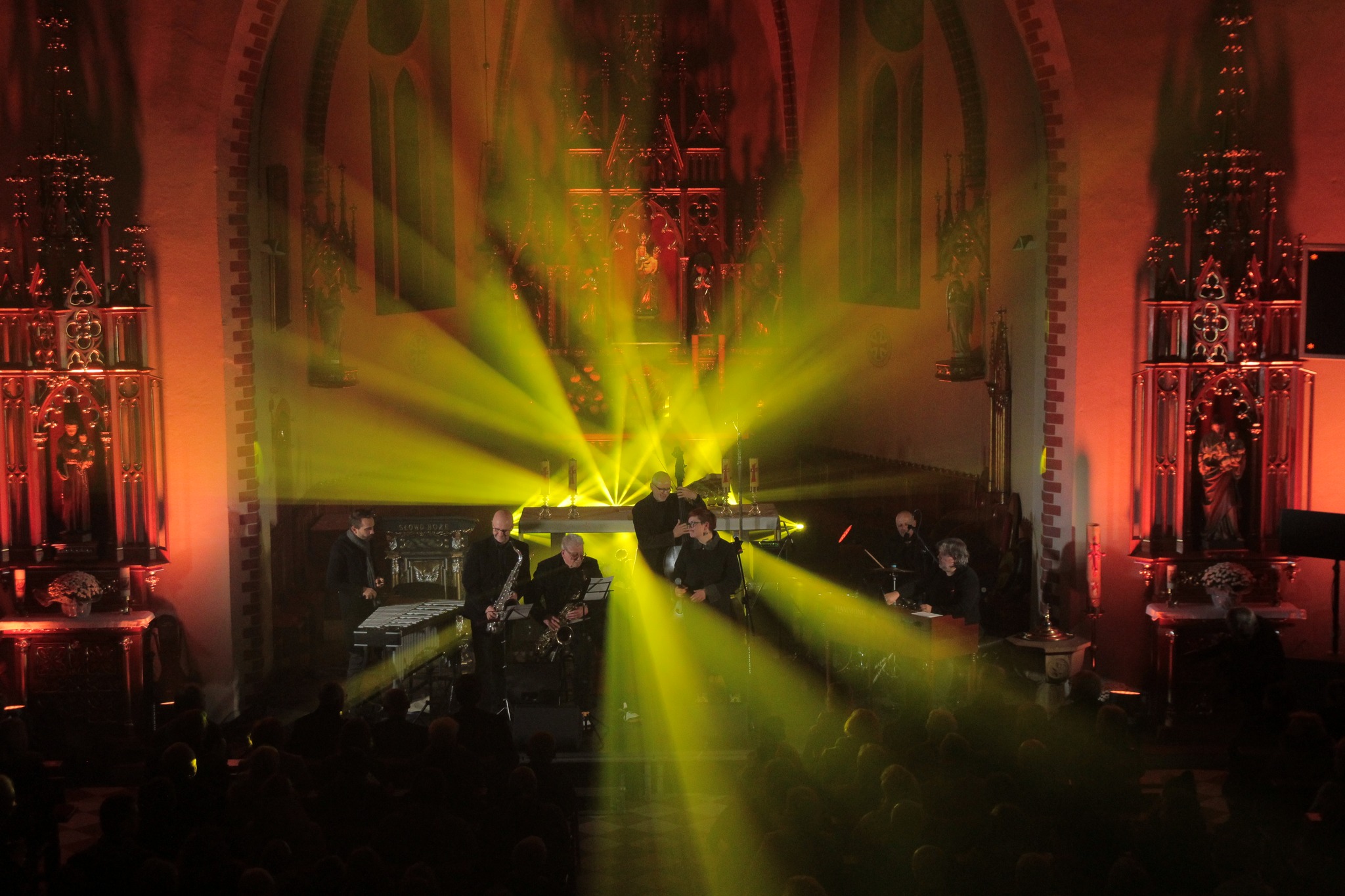 Gdy milkną słowa, gra jazz. Przed nami ósma odsłona Redzkich Zaduszek