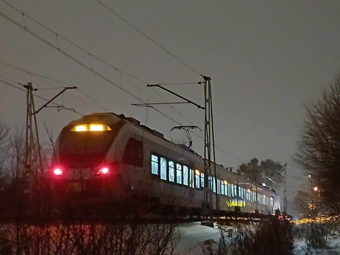 Wypadek na torowisku. 21-latek w stanie ciężkim trafił do szpitala