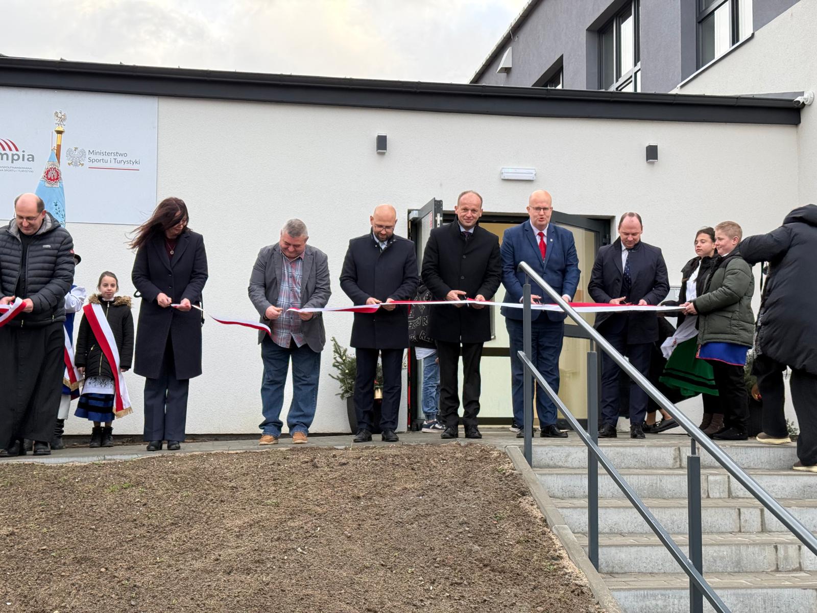 W gminie Linia otworzyli halę sportową. Powstała w ramach rządowego programu