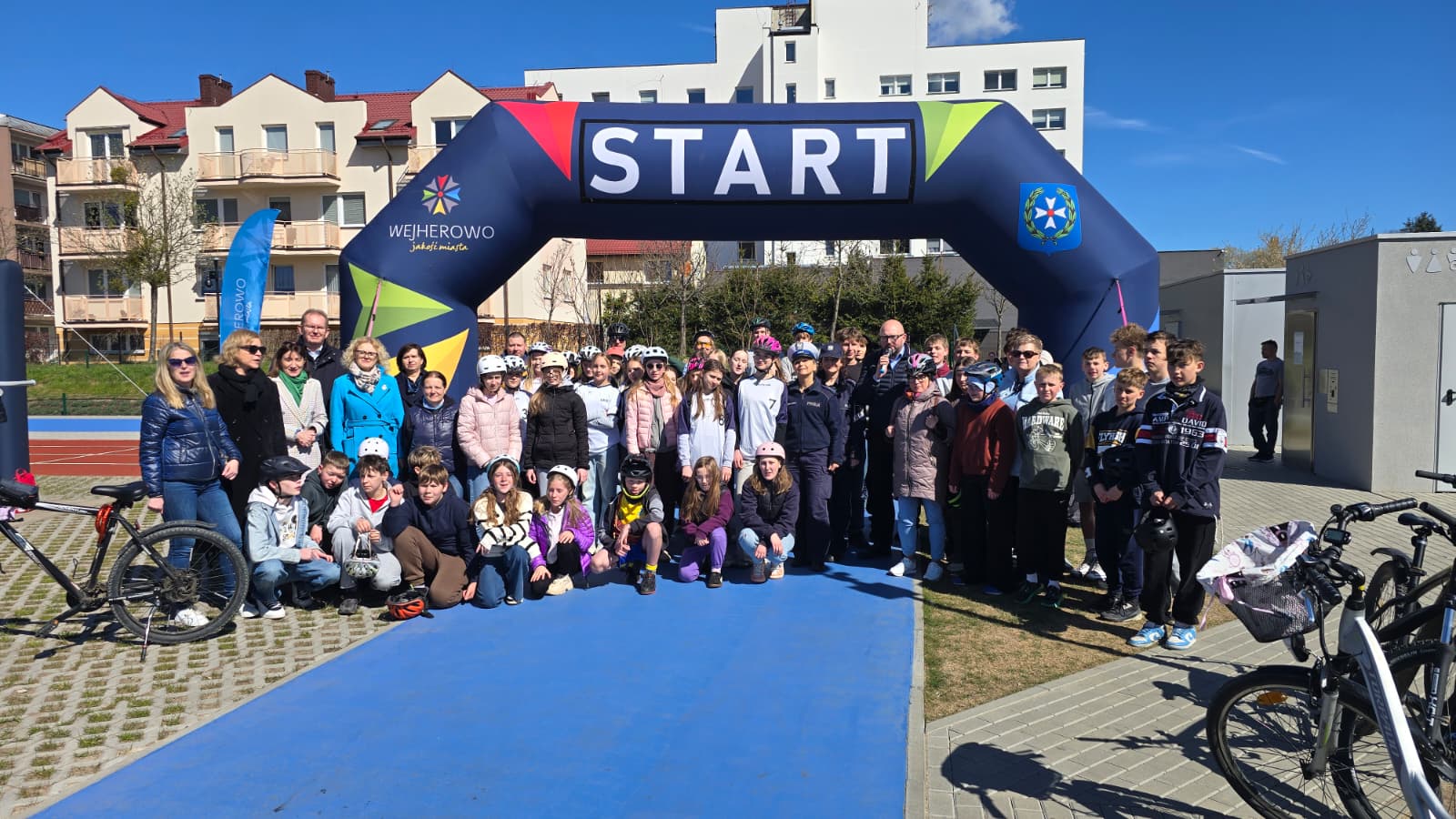 Uczniowie znów stawiają na aktywną drogę do szkoły. Wejherowo rusza z 'Rowerowym Majem.'