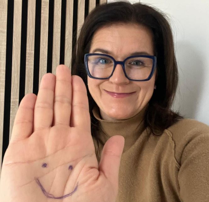 Nagrali Aleksandrę Dulkiewicz, jak kupowała wódkę. Jest wyrok w sprawie