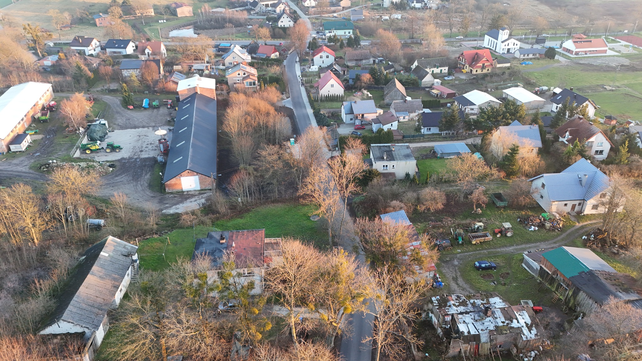 Krótka, ale strategiczna. Nowa droga cieszy mieszkańców