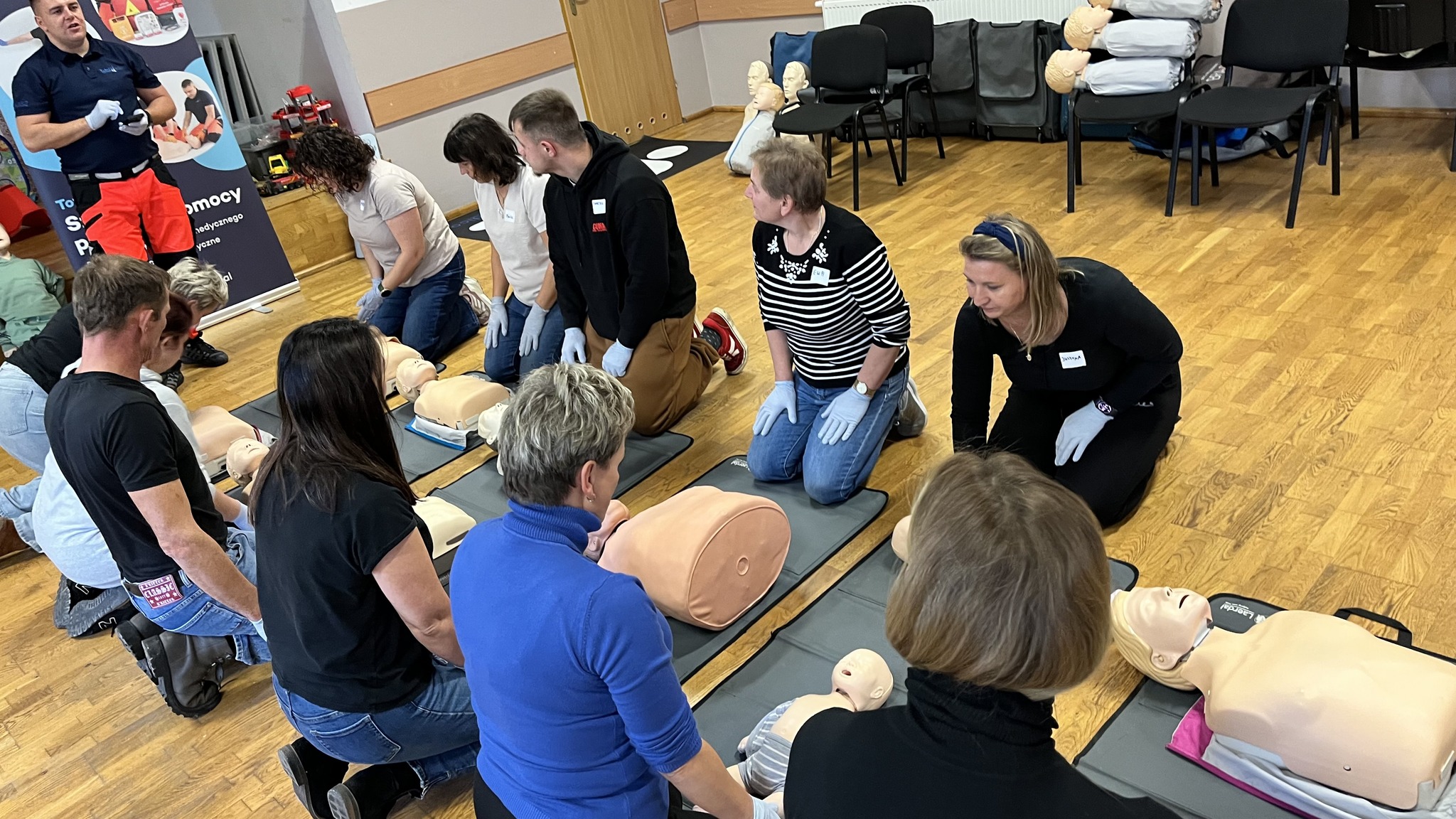 Nowoczesne wsparcie bezpieczeństwa mieszkańców. Świetlino z defibrylatorem AED