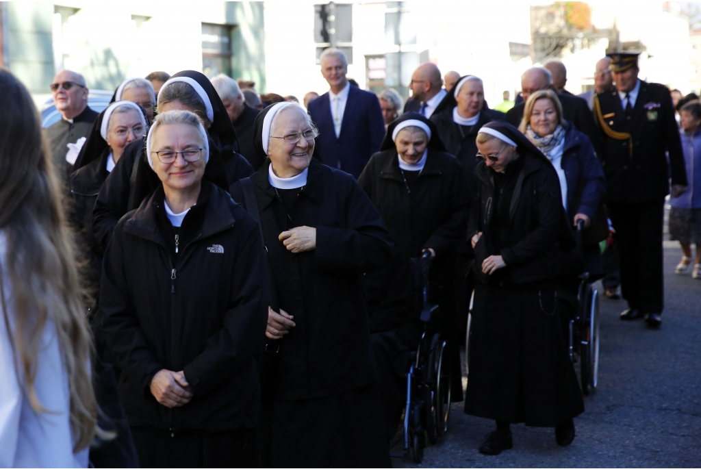 Ćwierć wieku nauki i wychowania. Szkoła sióstr świętuje jubileusz