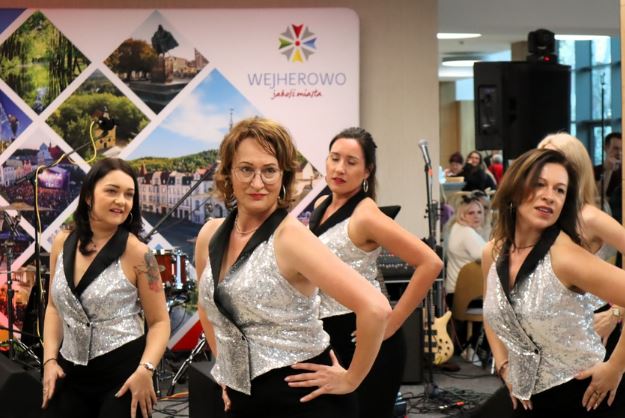 Święto kobiet w wyjątkowej oprawie. Moc wydarzeń w Wodnych Ogrodach