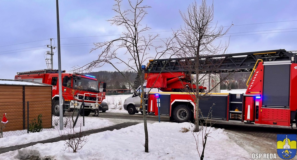 Zapalił się olej. Groźny pożar w mieszkaniu