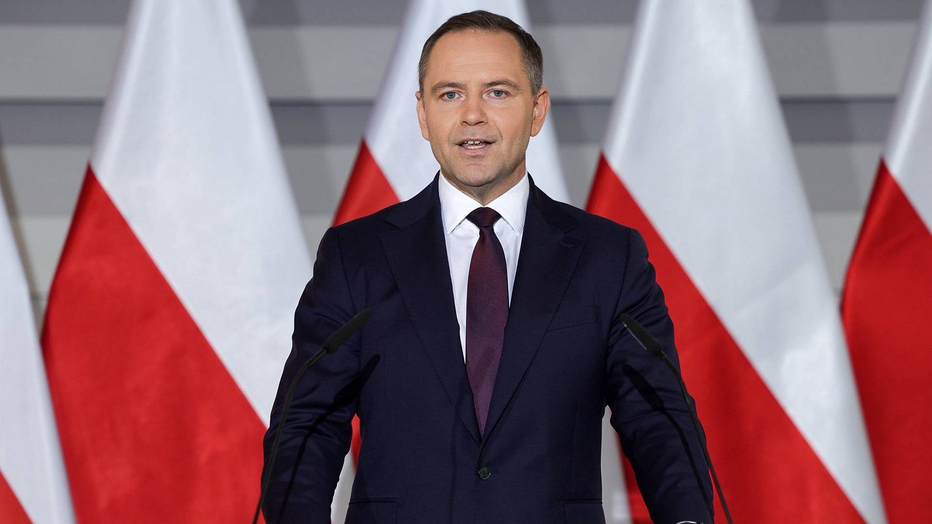 Radni zapraszają Karola Nawrockiego do wizyty w gminie. Podjęli uchwałę