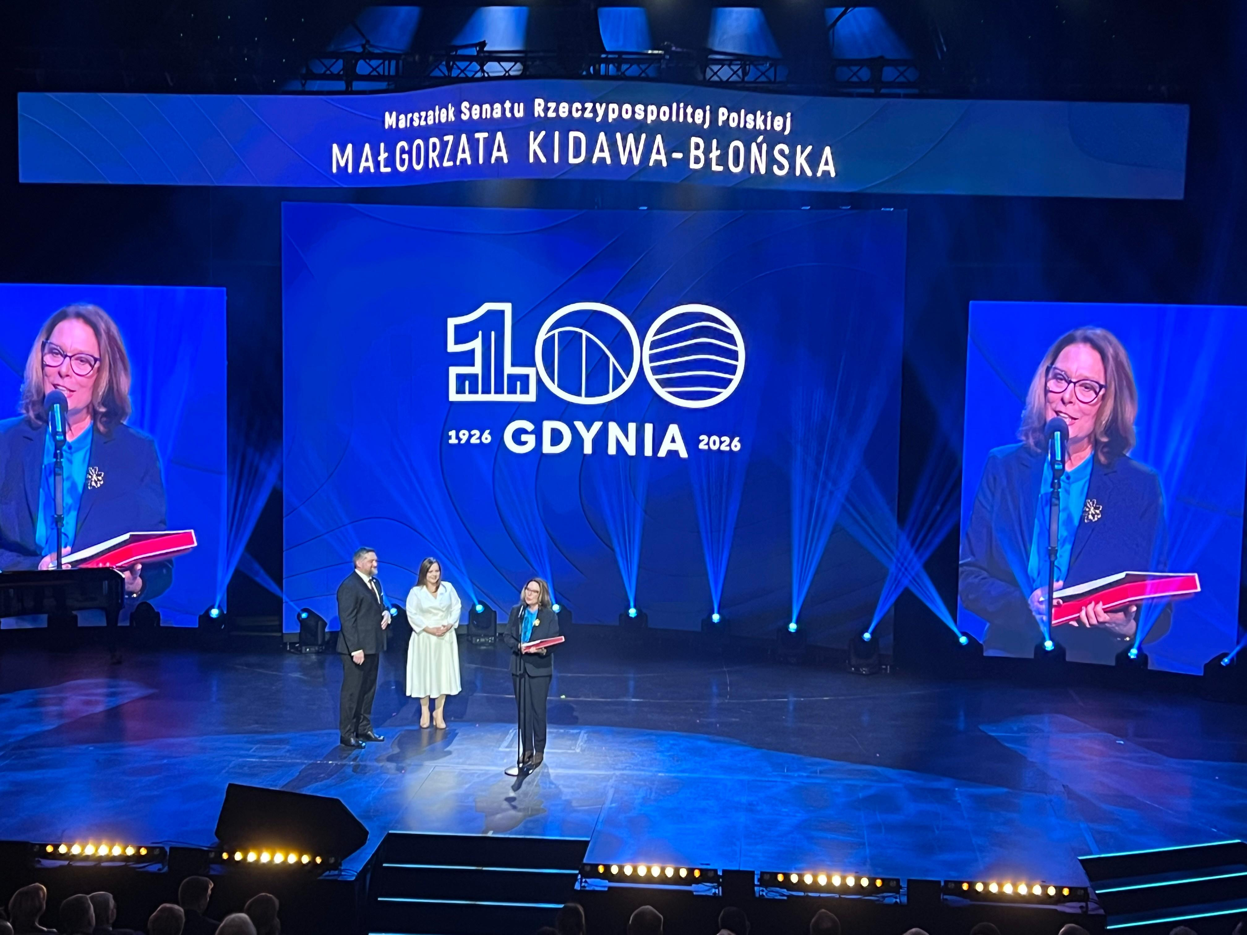 Gdynia świętowała 100-lecie. Uroczysta sesja i koncerty | ZDJĘCIA