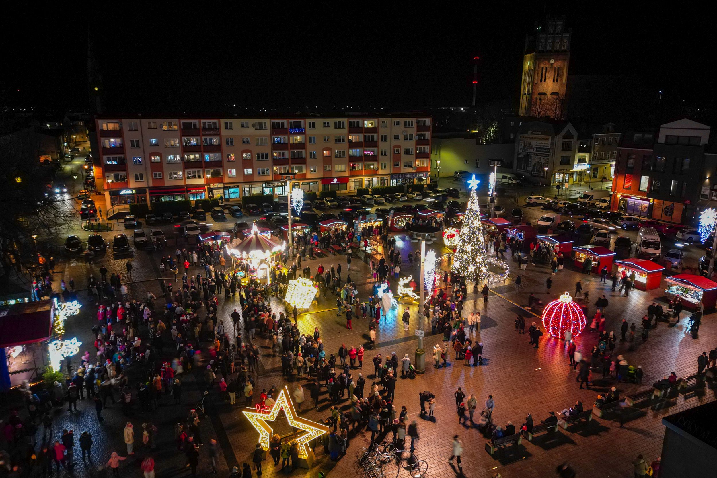 Stoiska, atrakcje i koncerty. Jarmark Bożonarodzeniowy wraca do miasta