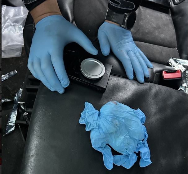 Narkotykowy magazyn. Policja zabezpieczyła ponad 80 kilogramów środków odurzających