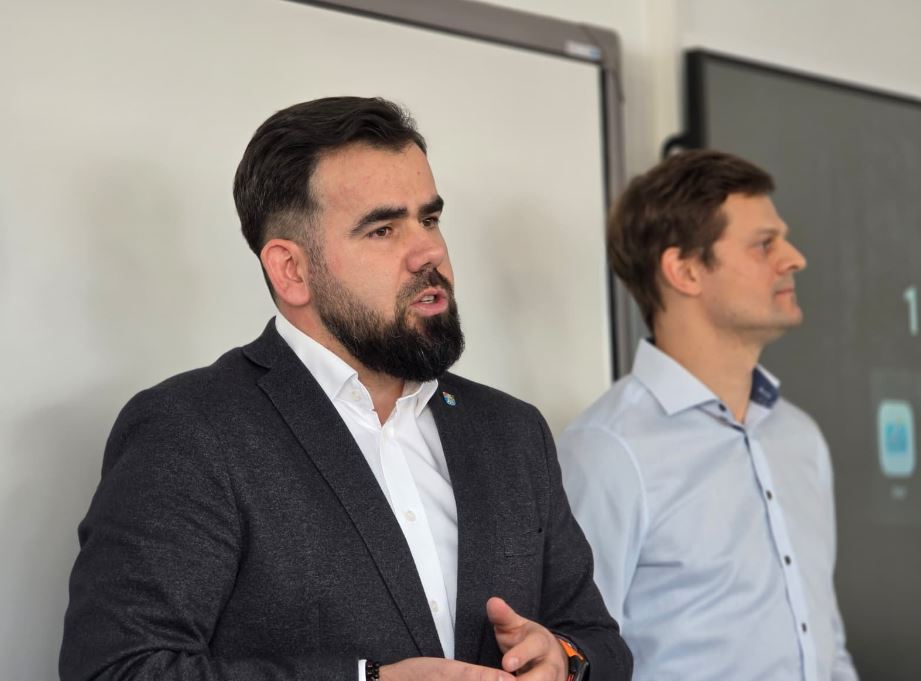 Będą szkolić kadry na potrzeby farm wiatrowych. Zainaugurowano Forum Przedsiębiorców