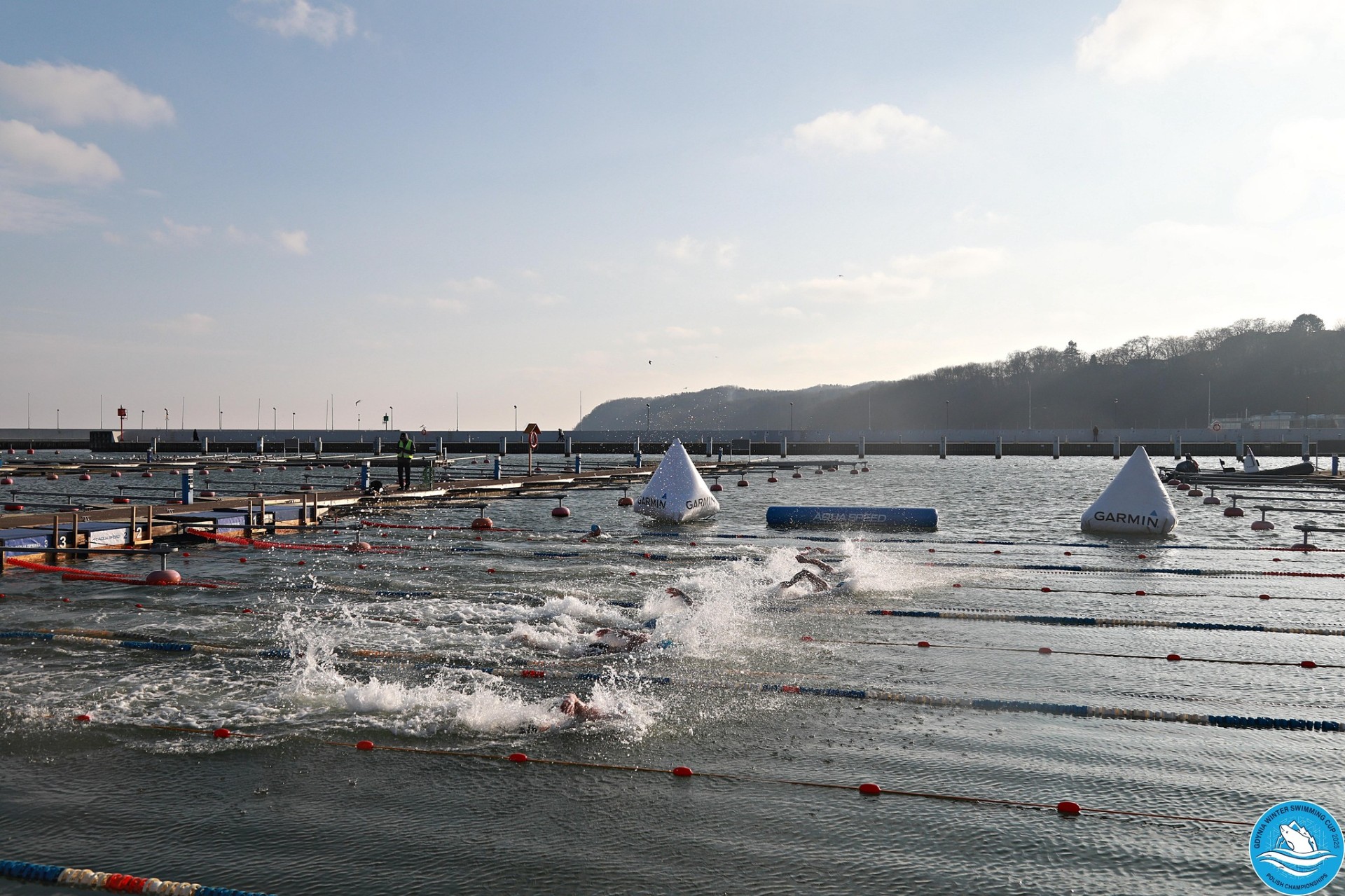 W zawodach wystartują m.in. zawodnicy z Argentyny czy Australii. Zapisy na Gdynia Winter Swimming Cup