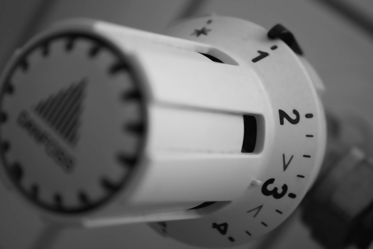 Można otrzymać choćby 3,5 tys. zł wsparcia. Rusza składanie wniosków na bon ciepłowniczy