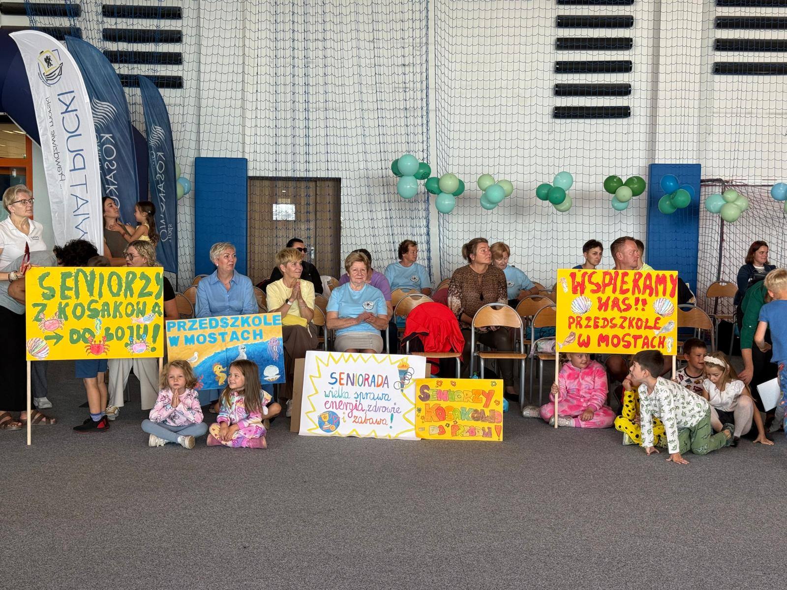 Seniorzy w formie! Powiatowa Senioriada w Kosakowie przeszła do historii