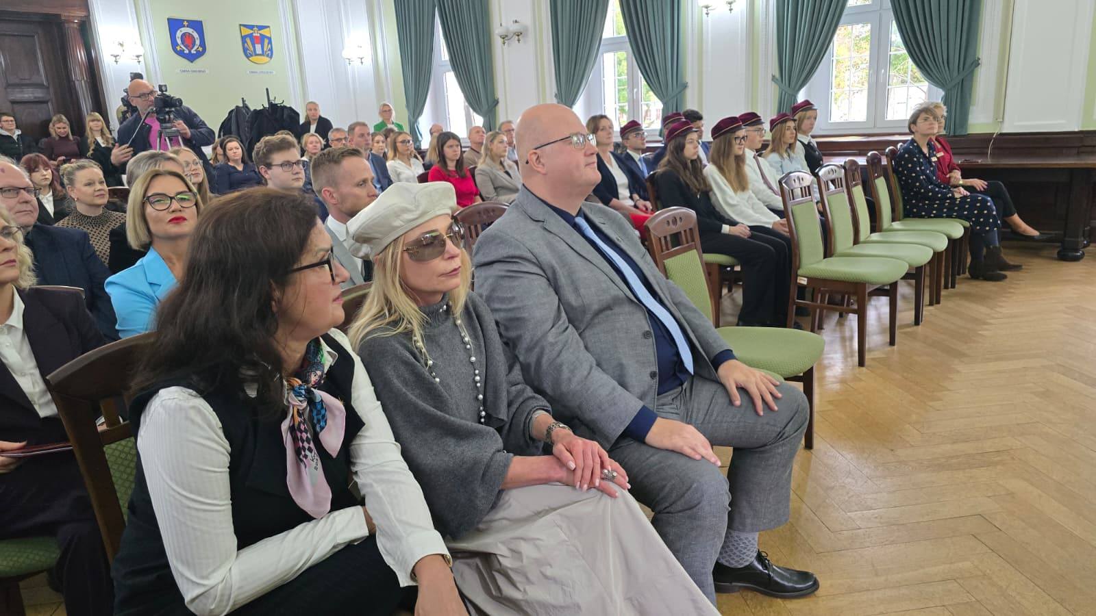 Najzdolniejsi wyróżnieni! Starosta uhonorował uczniów i studentów