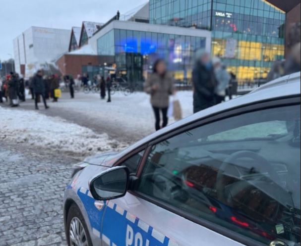 Trwał wyścig z czasem. Pomogli mężczyźnie w kryzysie